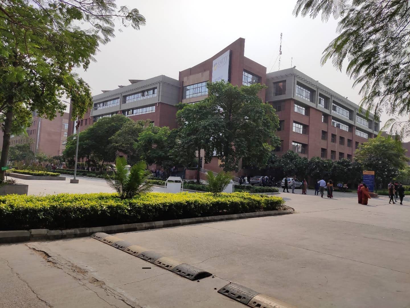 Amity University Campus